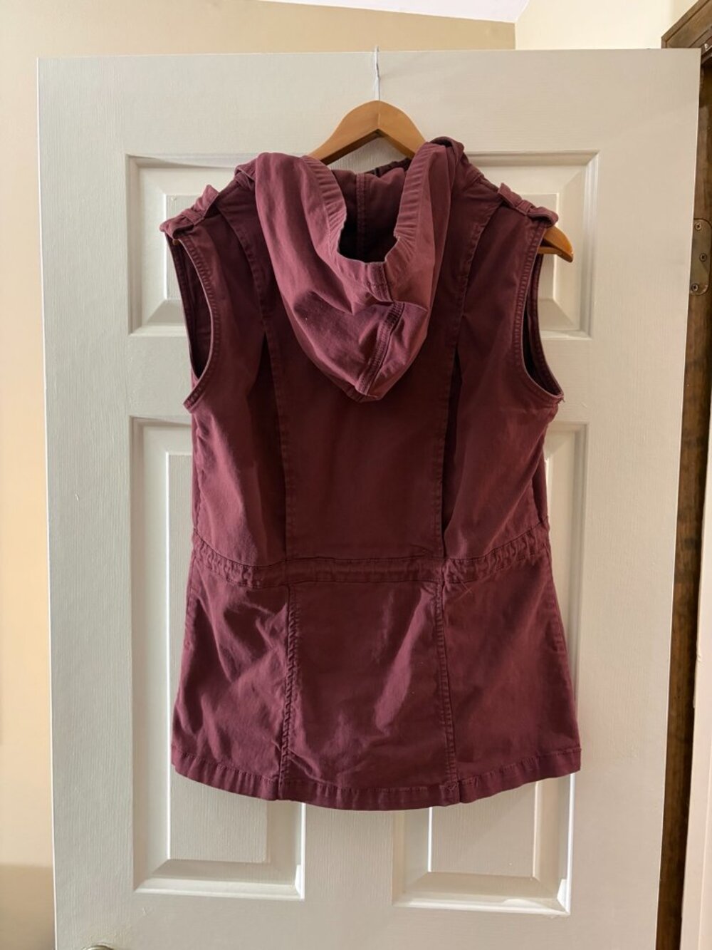 Tinsel Joen Cargo Vest Size Small - Picture 2 of 6
